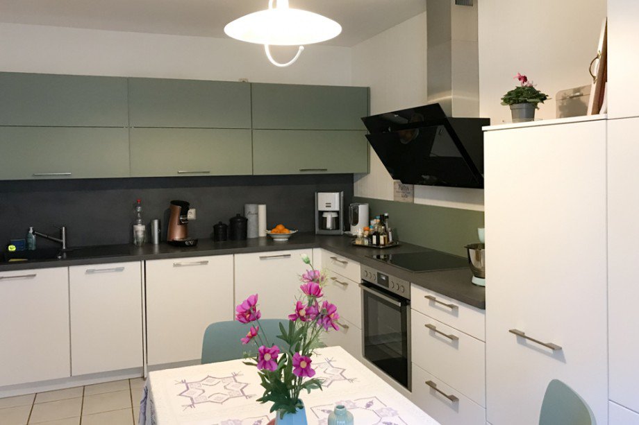 Moderne Traumk�che mit viel Stauraum Erdgeschosswohnung Herbsleben