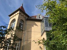 Wohnen im Gr�nen Entz�ckende 2Raumetagenwohnung mit Wintergarten im 1. OG einer Jugendstilvilla
