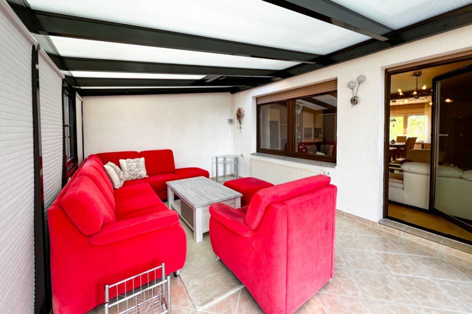 Blick vom Wintergarten ins Wohnzimmer Einfamilienhaus Kleinm�lsen