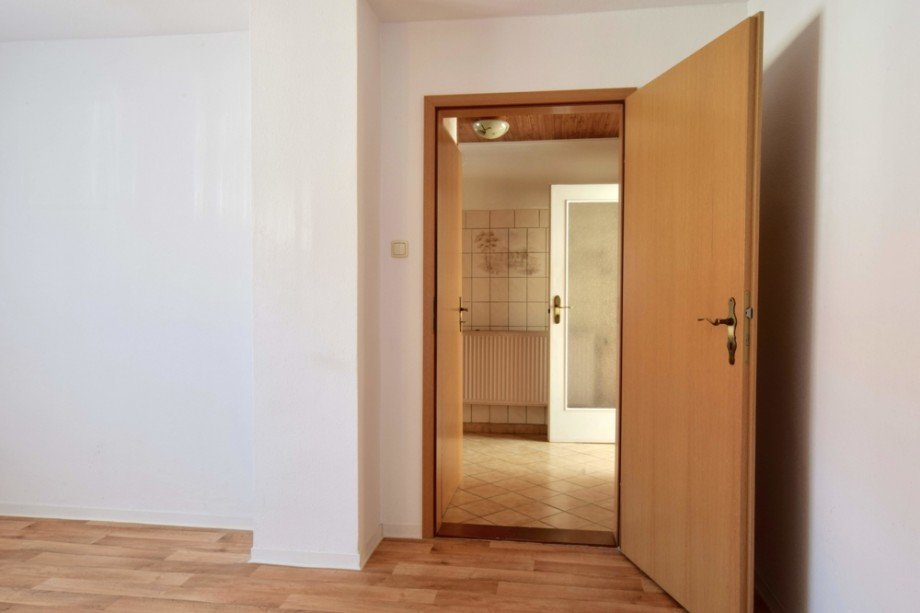 Wohnzimmer mit Blick in den Flur Einfamilienhaus Erfurt