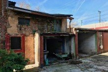 Ehemalige Schuppen erhalten die Bebaubarkeit Kleines Wohnhaus mit gro�em Potential