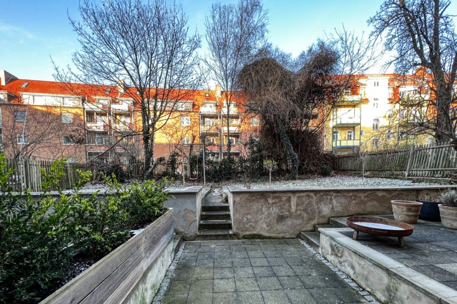 Garten hinter dem Haus Etagenwohnung Erfurt