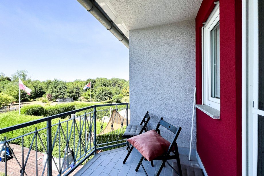Balkon im Obergeschoss Reihenmittelhaus Erfurt/ Frienstedt