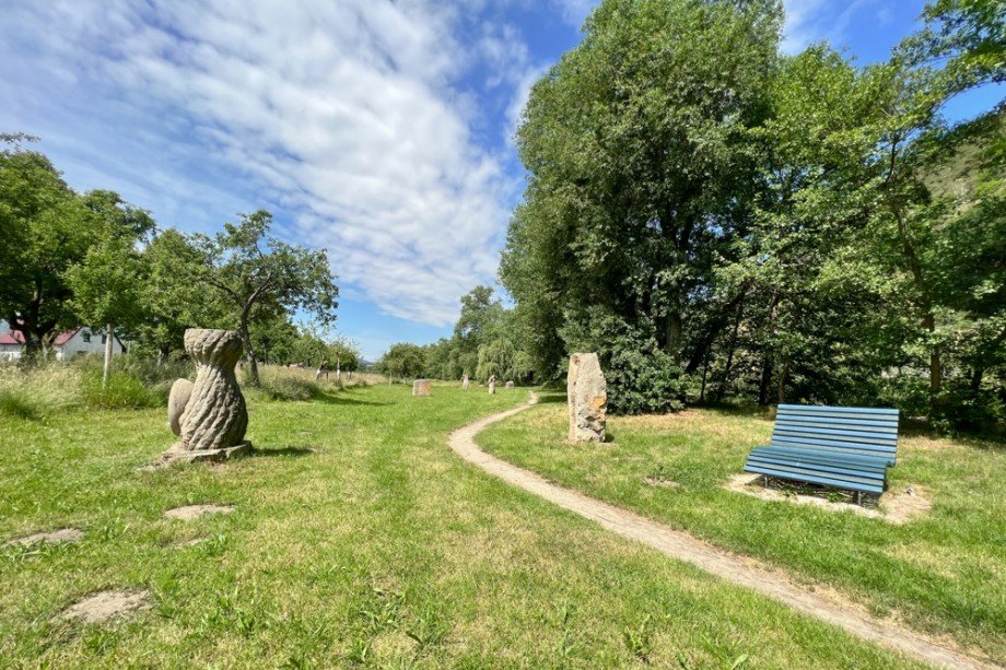 Skulpturenpark in Remsch�tz Haus Saalfeld/Saale / Remsch�tz