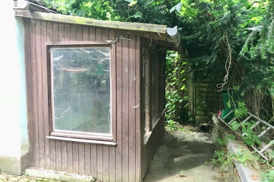 Ehemalige Vogelvoliere im Garten Einfamilienhaus Kutzleben / L�tzens�mmern