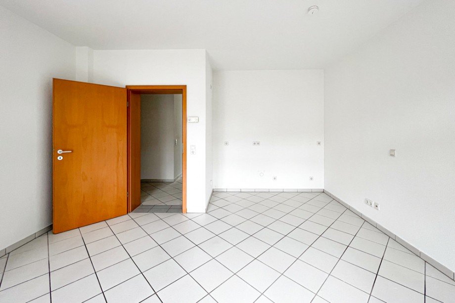 Wohnzimmer mit variablem K�chenbereich Etagenwohnung Erfurt