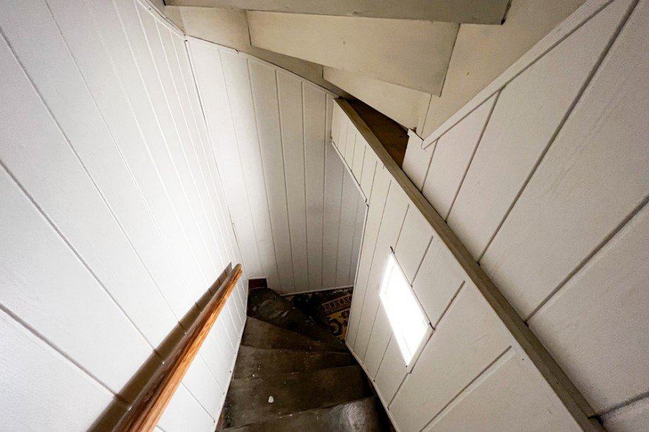 Kellertreppe Doppelhaush�lfte Am Ettersberg