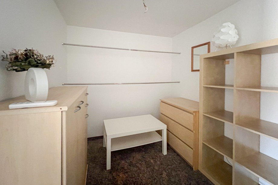 Begehbarer Kleiderschrank Einfamilienhaus Unstrut- Hainich / Sch�nstedt