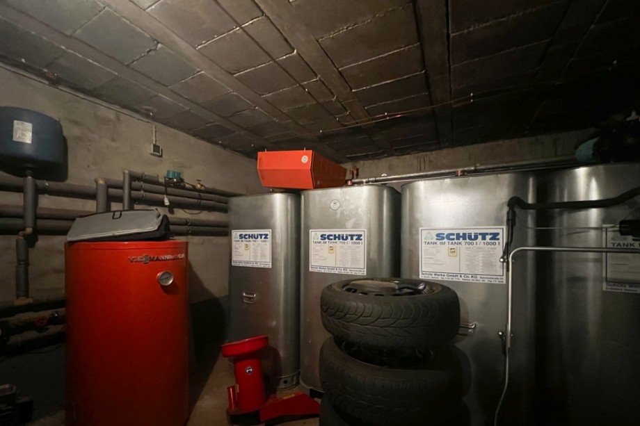 �ltanks im Keller Einfamilienhaus Erfurt / Niedernissa