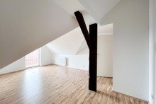 Cool verwinkeltes Schlafzimmer stra�enseitig Familienfreundliche Maisonettewohnung mit Balkon & EBK in der Kr�mpfervorstadt