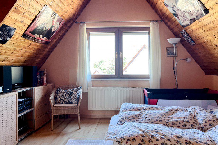 Schlafzimmer im Dachgeschoss Reihenendhaus Erfurt / Gottstedt