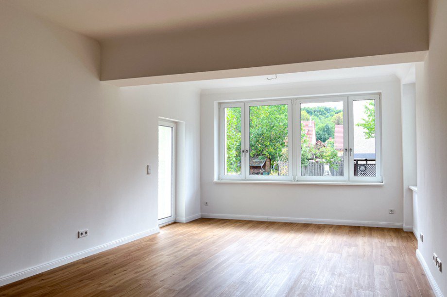 Wohnzimmer mit Loggia und Terrassenausgang Erdgeschosswohnung Arnstadt