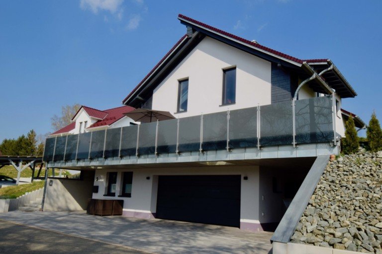 Traumhaus im Gr�nen Steinbach-Hallenberg/ Viernau Einfamilienhaus Moderne Eleganz- gro�z�giges Einfamilienhaus mit hochwertiger Ausstattung