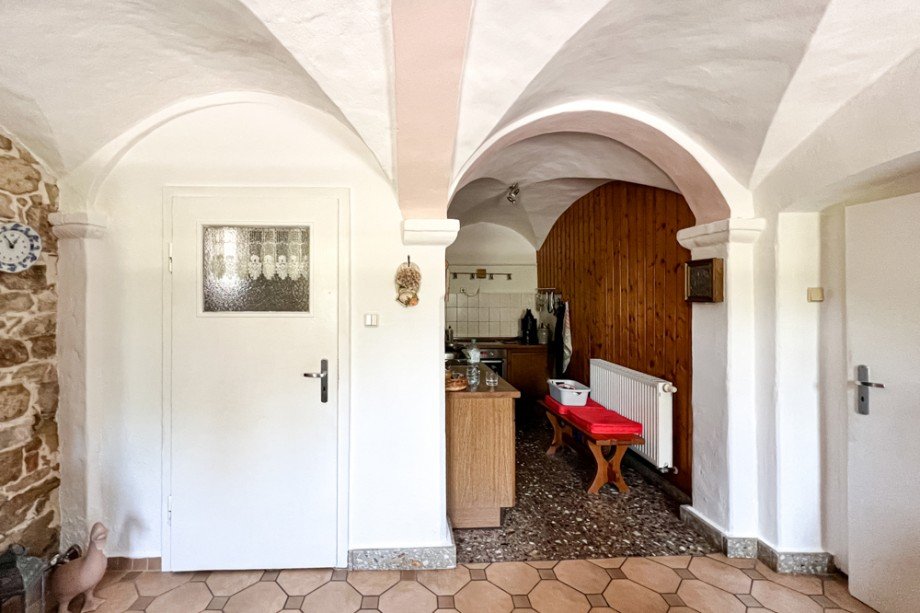 Badezimmerzugang von der K�che Haus Saalfeld/Saale / Remsch�tz