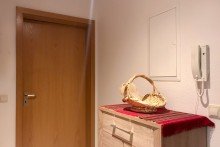 Wohnungsflur Gepflegte Zweiraumwohnung mit Balkon & Garage in Erfurt Niedernissa