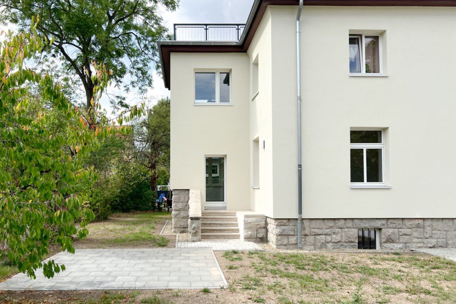 Privatgarten mit Terrasse Erdgeschosswohnung Arnstadt