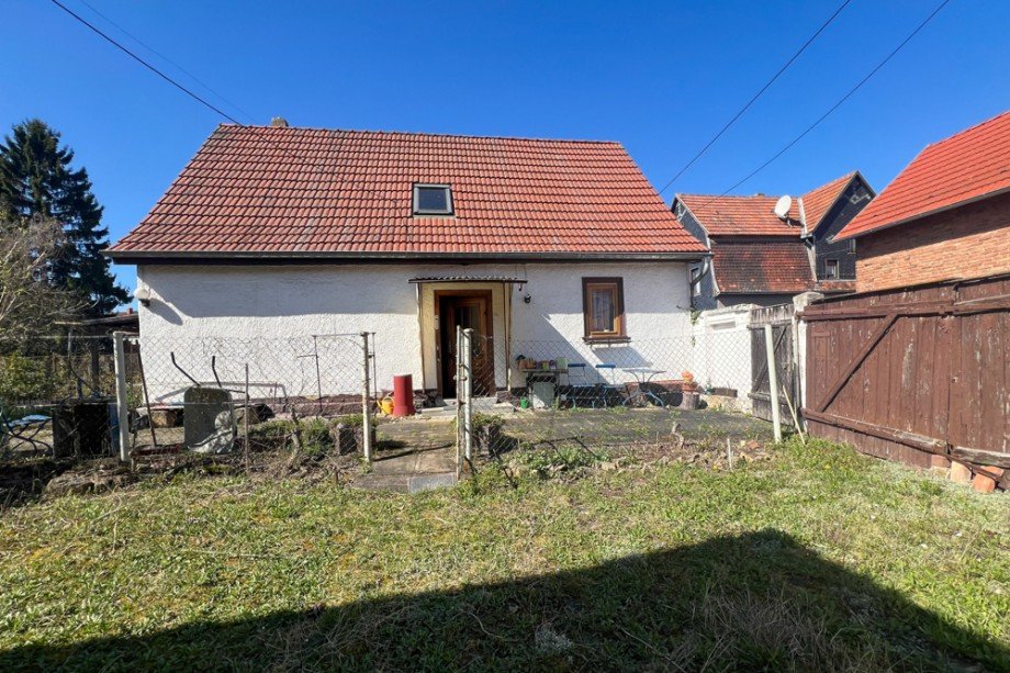 Eingang Wohnhaus und Toreinfahrt Einfamilienhaus Erfurt / Molsdorf