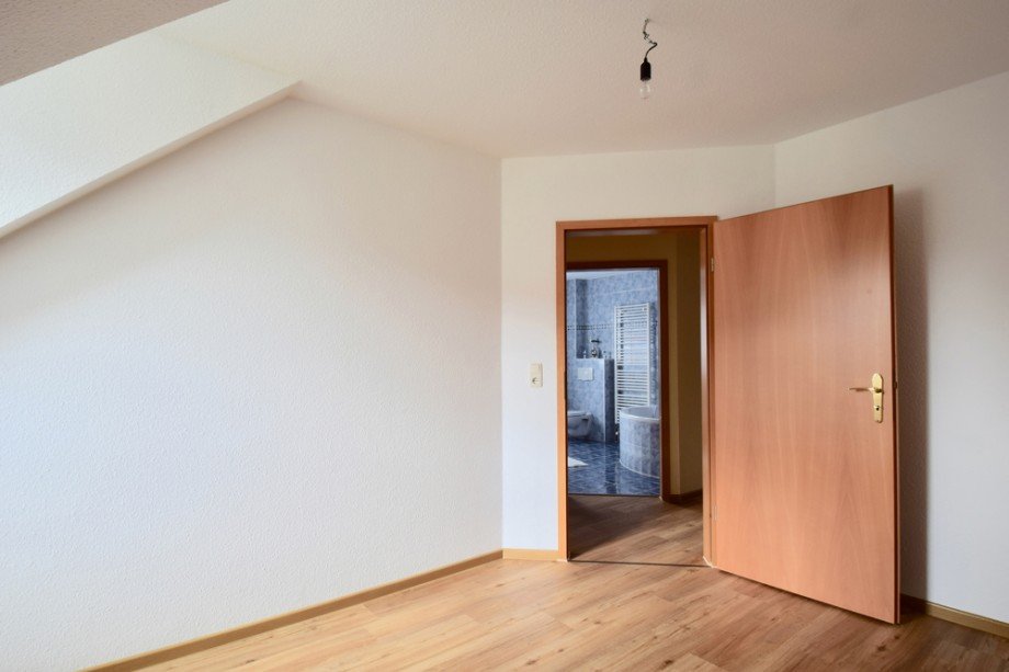 Zimmer 2 Doppelhaush�lfte Erfurt