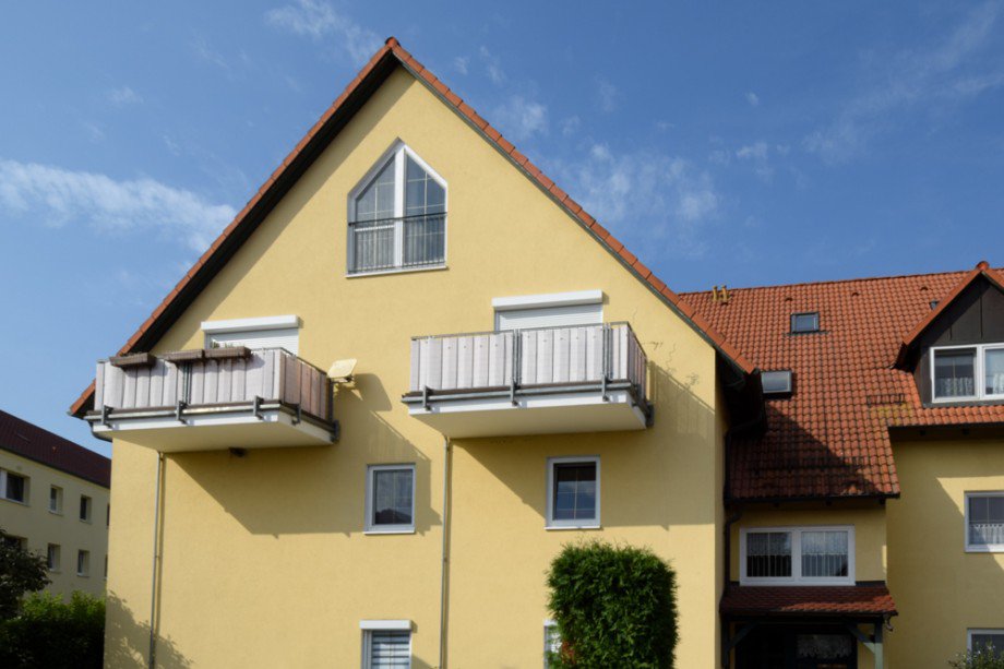 Giebelansicht Wohnhaus Erdgeschosswohnung Herbsleben