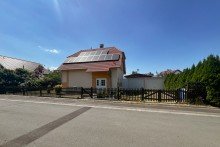 EFH mit 2 Garagen auf h�bschen Grundst�ck Freistehendes Einfamilienhaus auf gepflegtem Gartengrundst�ck in Herbsleben