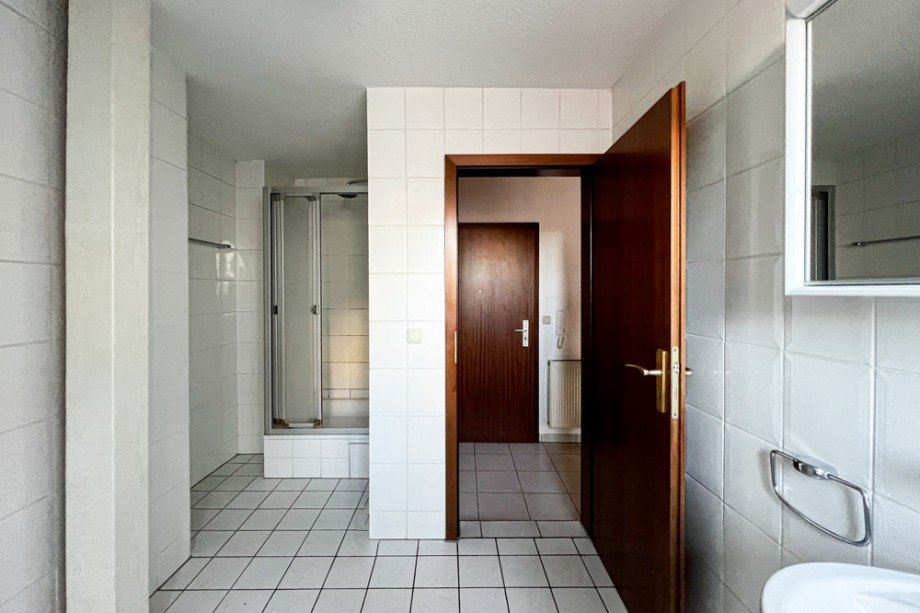 Duschbad Dachgeschosswohnung Erfurt