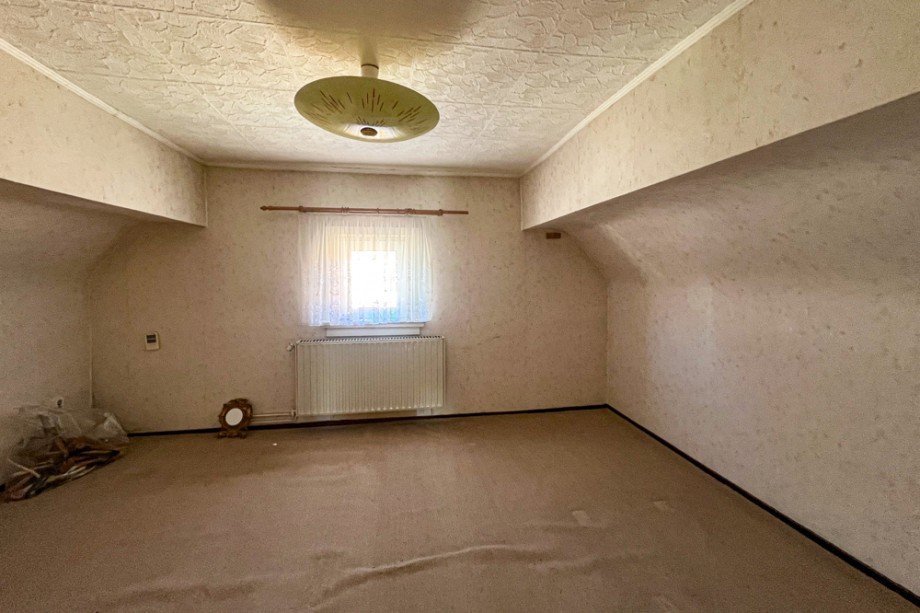Gro�es Schlafzimmer Einfamilienhaus Erfurt / Molsdorf