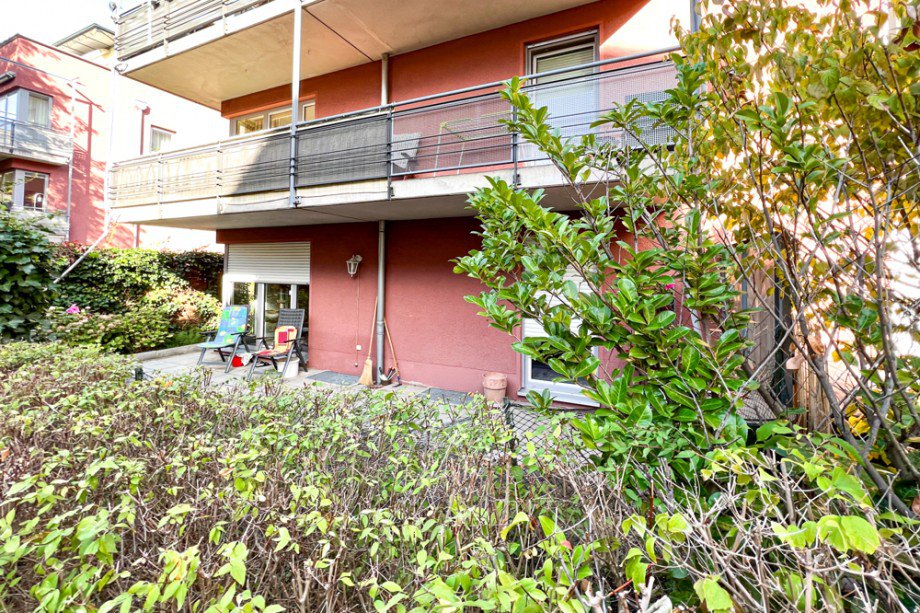 Kaum einsehbare Terrasse_ Erdgeschosswohnung Erfurt