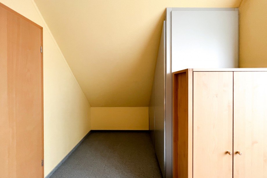 Viel Stauraum durch Einbauschr�nke Einfamilienhaus Arnstadt