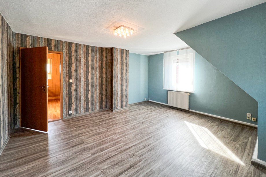 Schlafzimmert�r Einfamilienhaus Kleinm�lsen