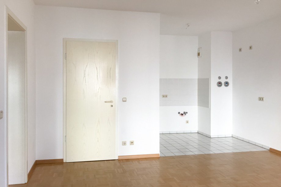 Wohnzimmer mit K�chenecke Erdgeschosswohnung Erfurt / Dittelstedt