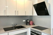 Hochwertige Einbauk�che Exklusiver Wohnkomfort- m�blierte Terrassenwohnung in Klinik- & Unin�he