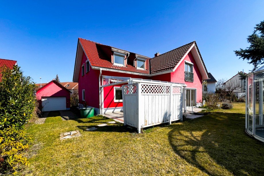 Gro�es Haus mit Garage Einfamilienhaus Erfurt / Stotternheim