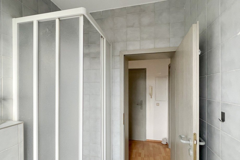 Kleines Duschbad Etagenwohnung Erfurt