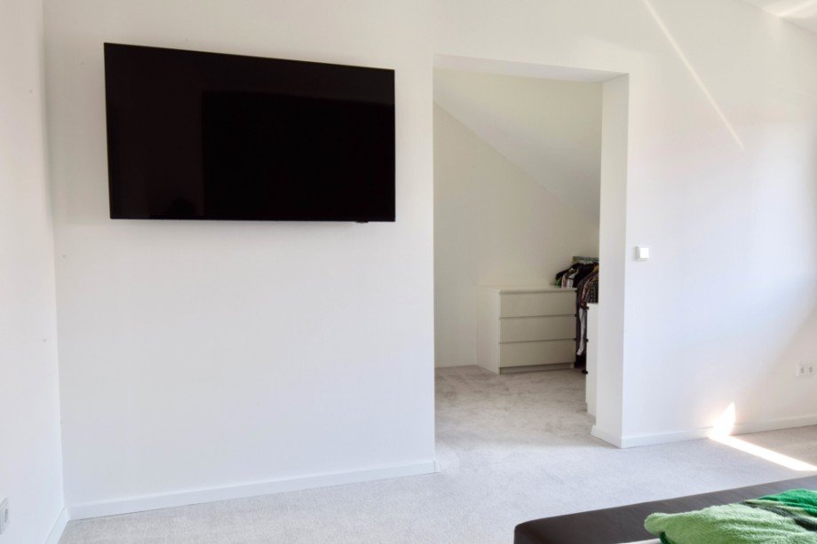 Blick ins Ankleidezimmer Einfamilienhaus Steinbach-Hallenberg/ Viernau