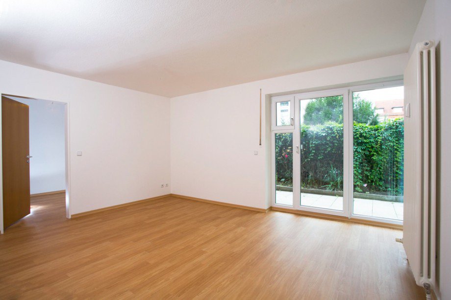 Gro�e Wohnzimmer_ Erdgeschosswohnung Erfurt