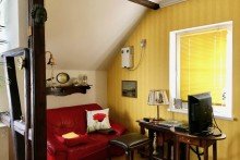 Couchecke im Wohnzimmer Kleines Wohnhaus mit gro�em Potential