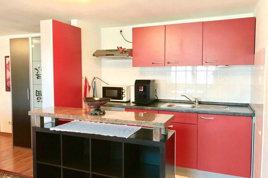 Stilvoll eingepasste Einbauk�che Dachgeschosswohnung Erfurt / Andreasvorstadt