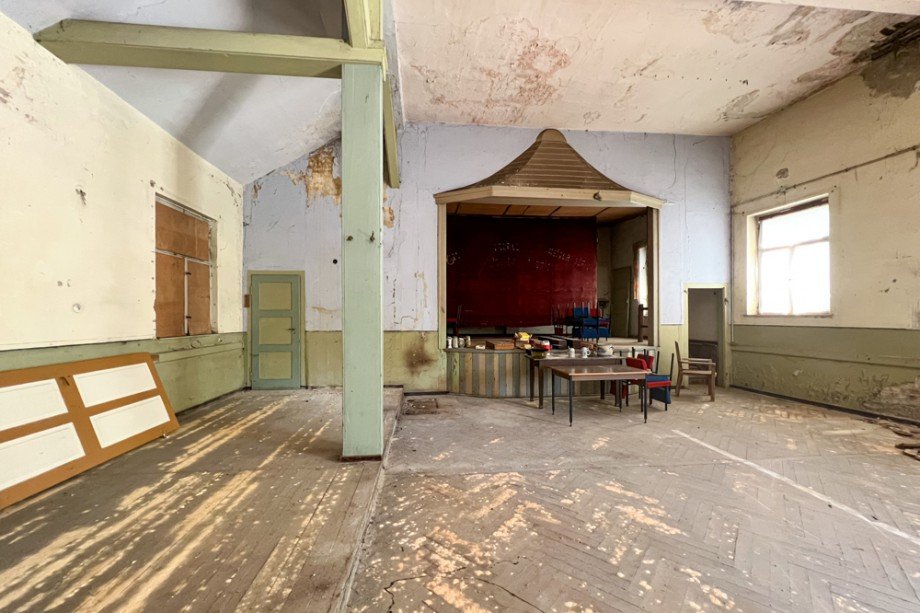 Eine Pension mit Laientheaterworkshop? Haus Saalfeld/Saale / Remsch�tz