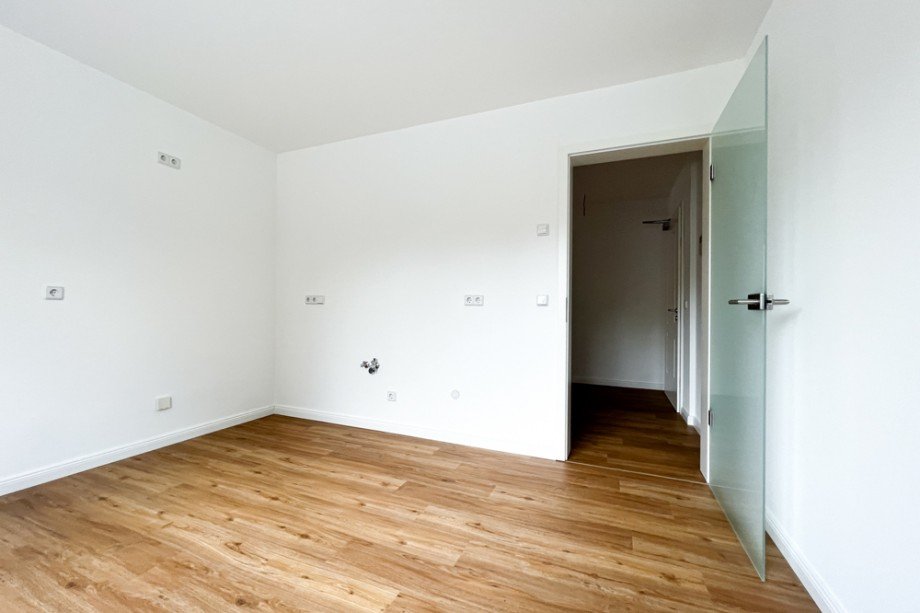 K�che mit Blick in den Flur Erdgeschosswohnung Arnstadt