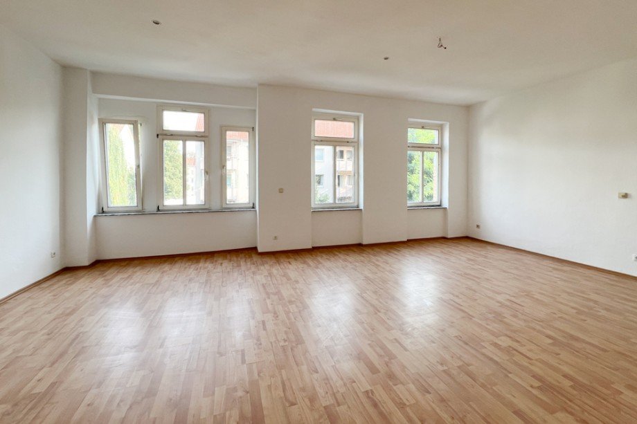 Gro�es Wohnzimmer Etagenwohnung Erfurt