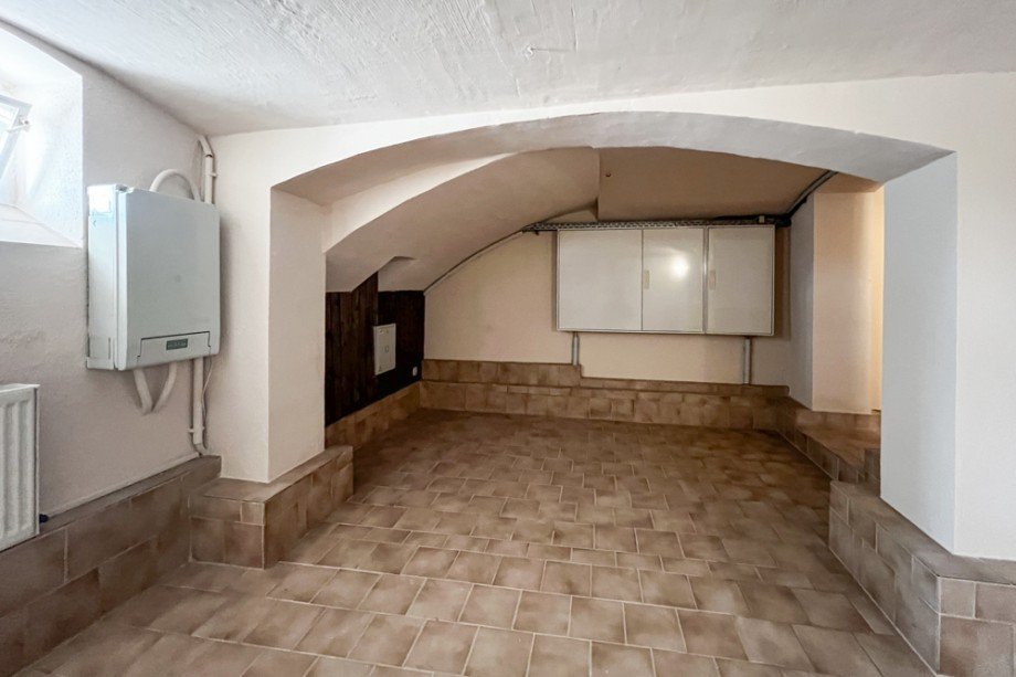 Z�hlerkasten im Keller Mehrfamilienhaus Erfurt
