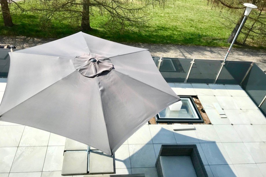 Blick auf die gro�e Terrasse Einfamilienhaus Steinbach-Hallenberg/ Viernau