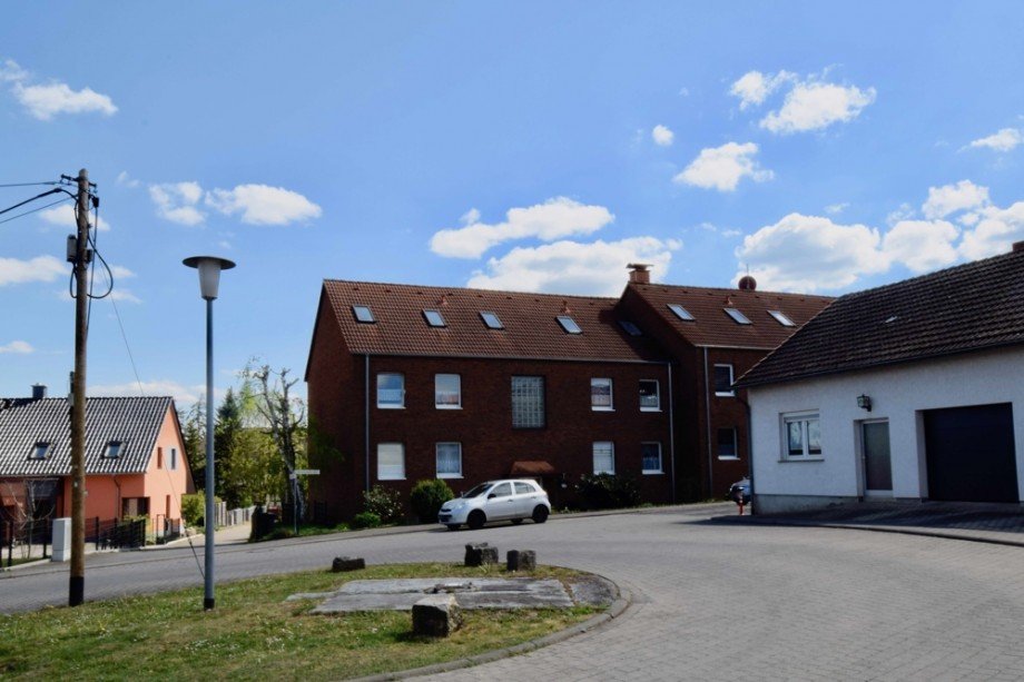 Brauhausstra�e in Nessetal: Haina Erdgeschosswohnung Haina