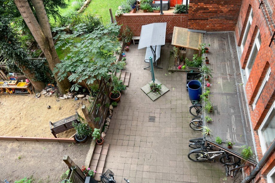 Gro�er Gemeinschaftshof Dachgeschosswohnung Erfurt / L�bervorstadt