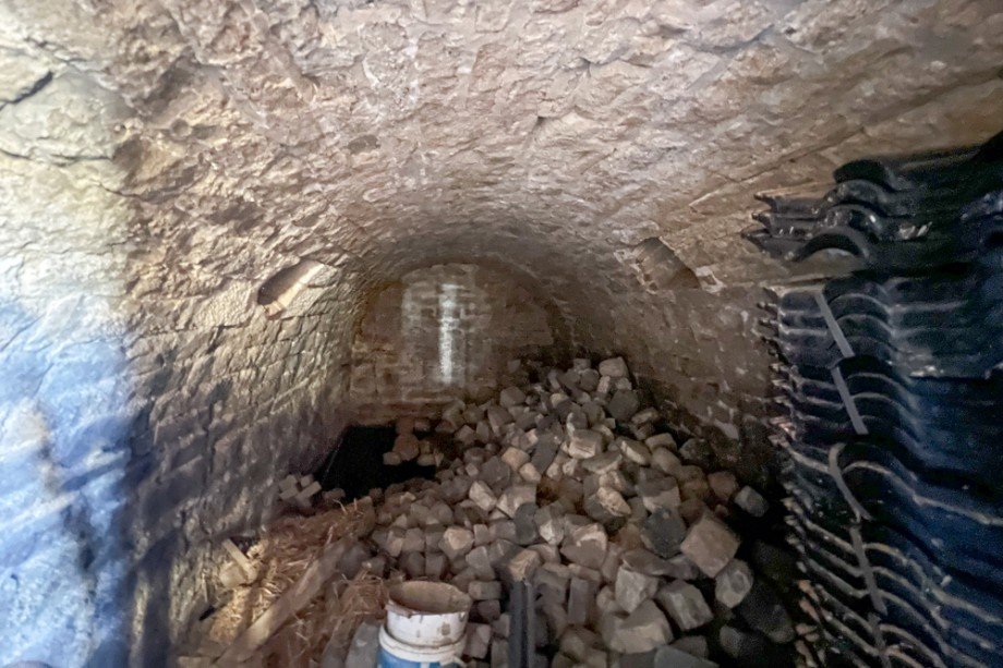 Kleiner Gew�lbekeller im Hinterhaus Einfamilienhaus Erfurt / Bindersleben