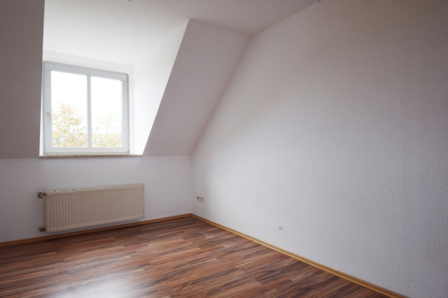 Wohnzimmer Gaubenfenster Dachgeschosswohnung Erfurt