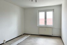 Gro�e Schlafzimmer Vierraumwohnung mit Balkon im 1.OG