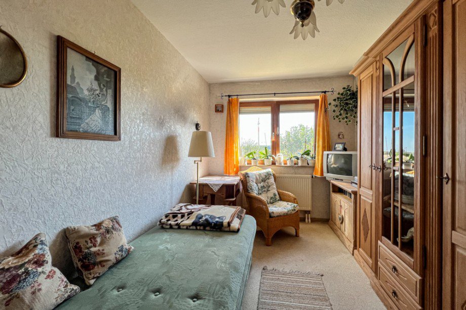Kleines Schlafzimmer im 1.OG Reihenendhaus Erfurt / Gottstedt