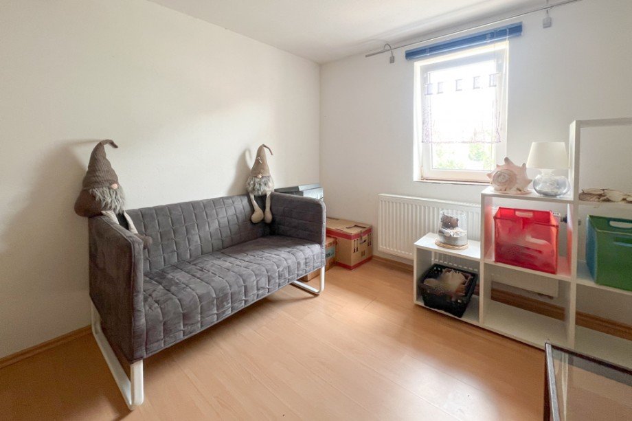 Kleines Schlafzimmer Fenster Einfamilienhaus Unstrut- Hainich / Sch�nstedt
