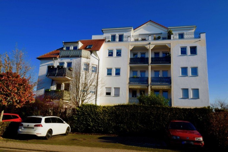 Erfurt Frienstedt ETW Erfurt Etagenwohnung Sonnenverw�hnte Zweiraumwohnung mit 2 Balkonen und PKW- SP